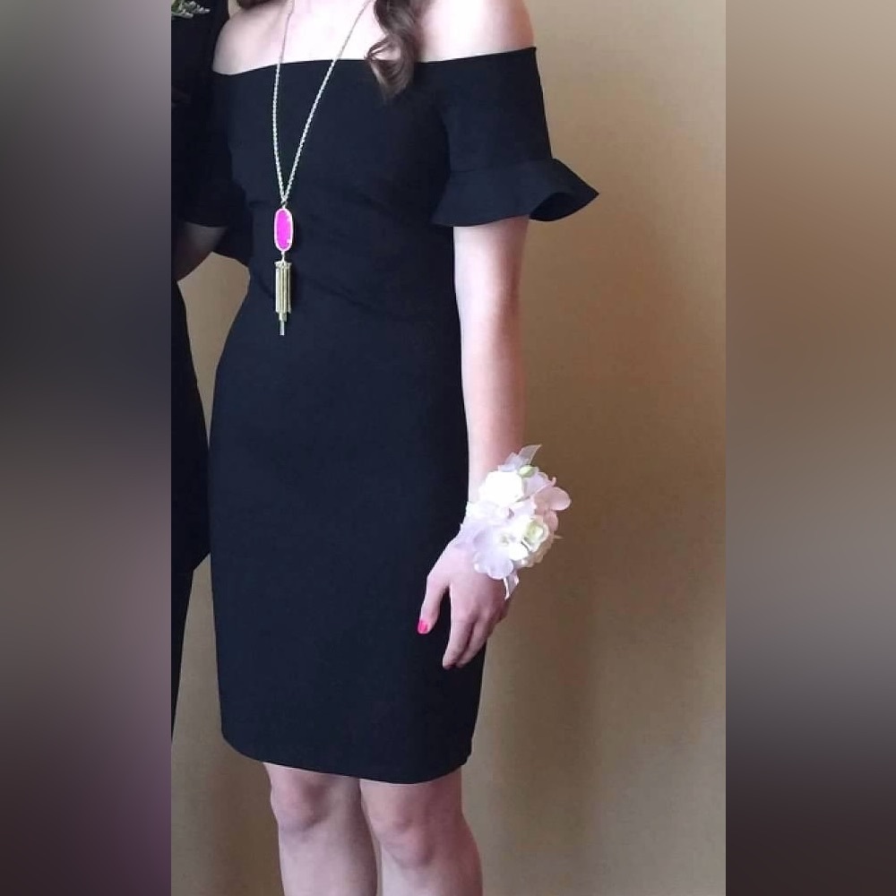 Gianni Bini off the shoulder dress